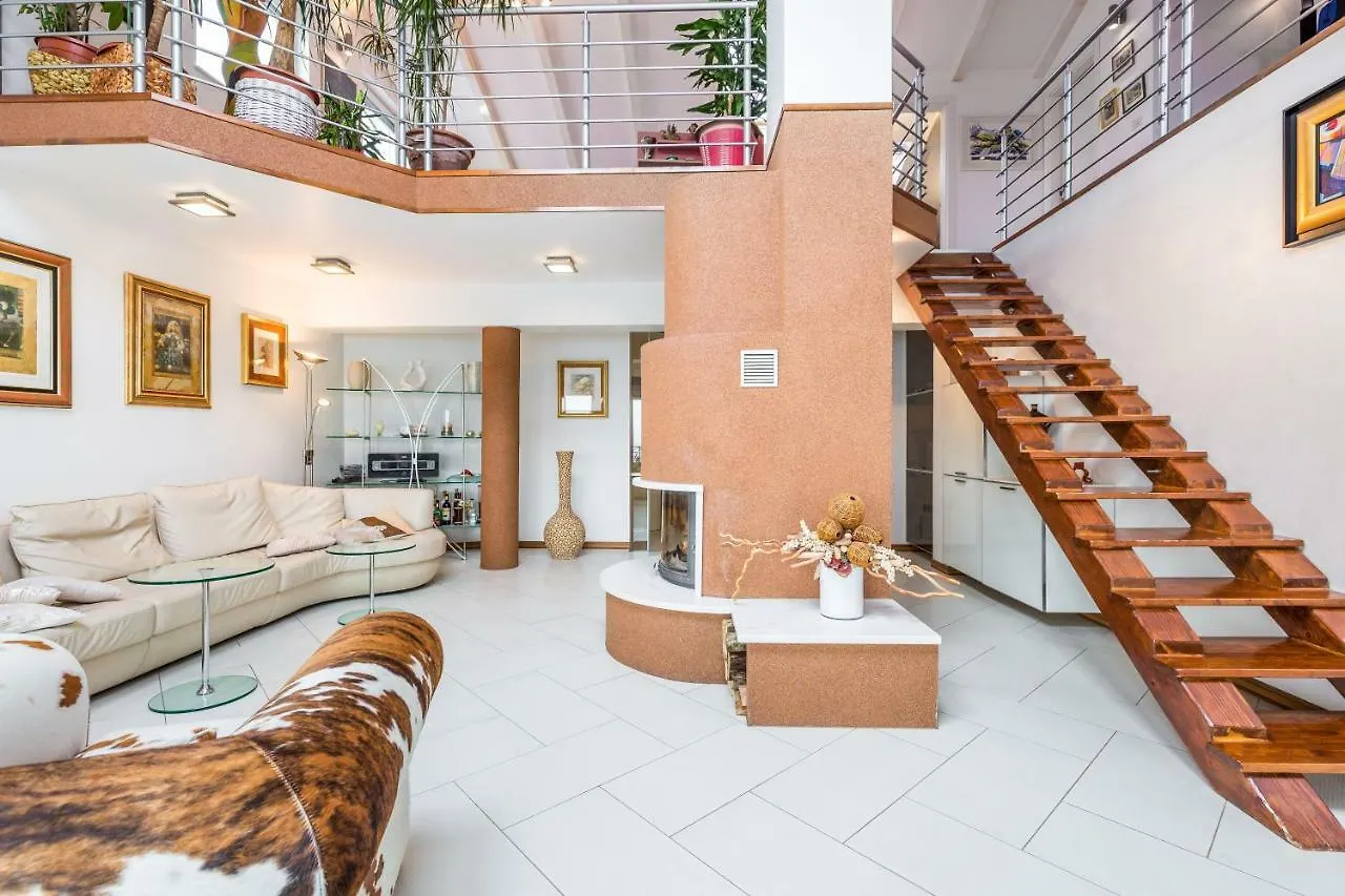 Luxury Penthouse Prestige Near The Sea Apartment Opatija Croaţia