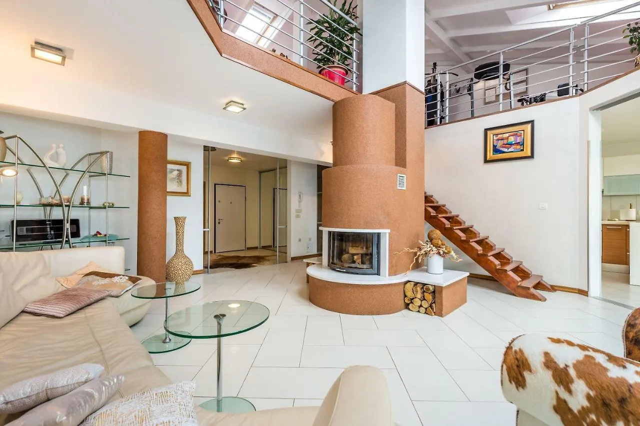 Luxury Penthouse Prestige Near The Sea Apartment Opatija 0*,  Croaţia